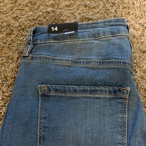 NEW! Fashion Nova Dare Devil High Rise Skinny Jeans